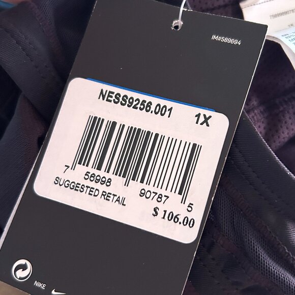 Nike Black Women's One Piece Swimsuit - Picture 6 of 7